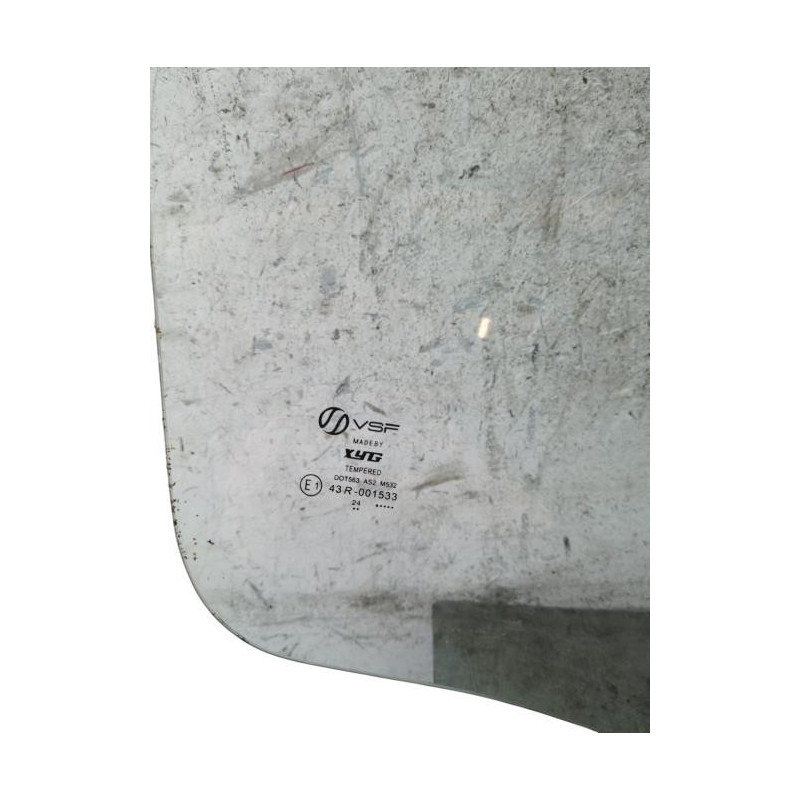 Vitre avant droit OPEL COMBO D Photo n°1