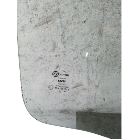 Vitre avant droit OPEL COMBO D