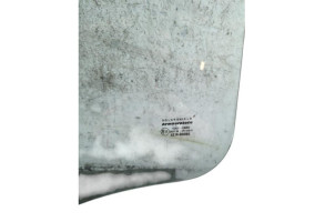 Vitre avant gauche OPEL COMBO D Photo n°1