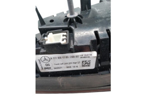 Feu arriere secondaire droit (feux) MERCEDES CLASSE A 177 Photo n°5