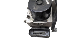 Bloc ABS (freins anti-blocage) VOLKSWAGEN SCIROCCO 3 Photo n°1