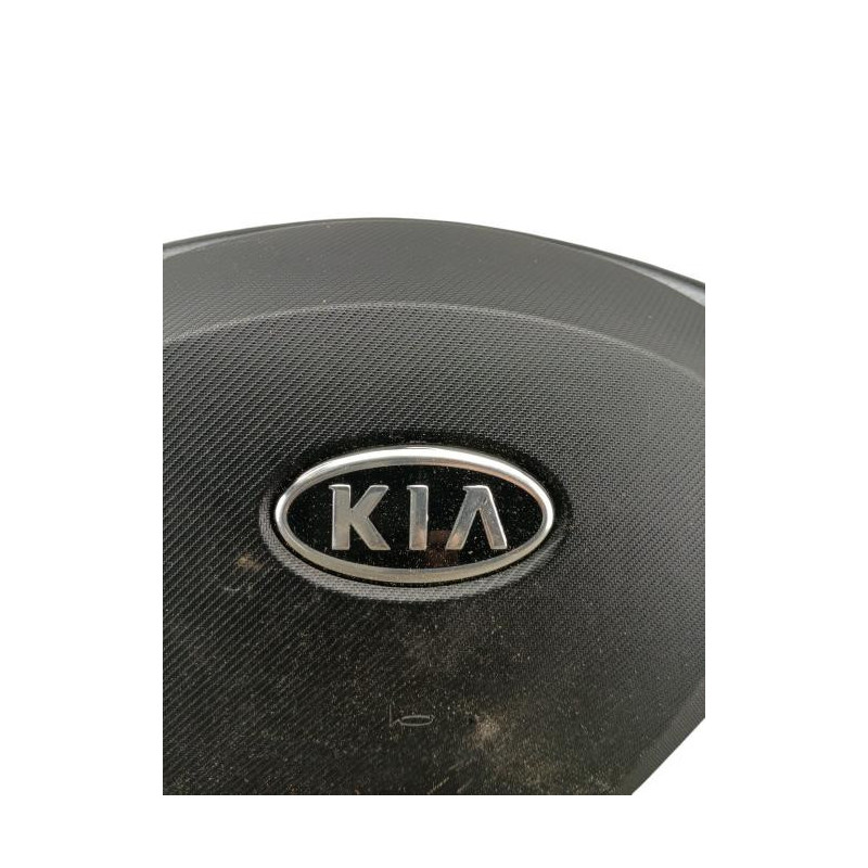 Volant KIA CEE-D 1 Photo n°1