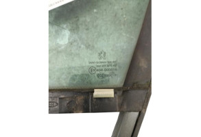 Custode avant gauche (porte) PEUGEOT 308 1 SW Photo n°5