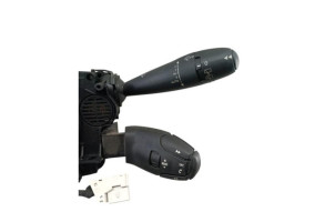 Com (Bloc Contacteur Tournant+Commodo Essuie Glace+Commodo Phare) PEUGEOT 5008 1 Photo n°5