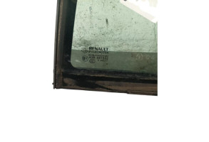 Custode arriere gauche (porte) RENAULT LAGUNA 3 Photo n°1