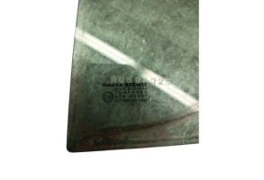 Custode arriere gauche (porte) DACIA SANDERO 2 Photo n°1