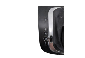 Pommeau de vitesses VOLKSWAGEN SCIROCCO 3 Photo n°3