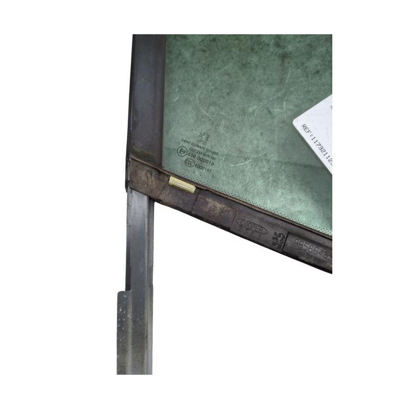 Custode avant droit (porte) PEUGEOT 308 1 Photo n°1