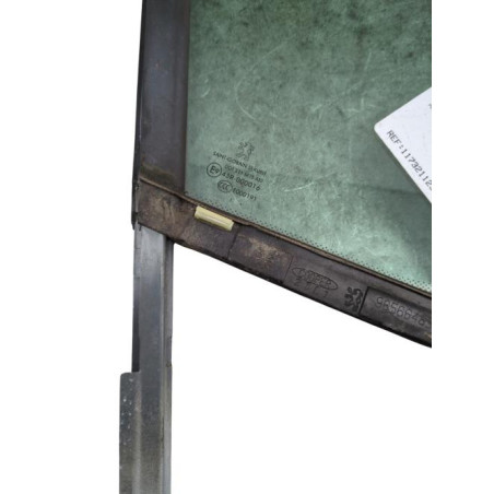 Custode avant droit (porte) PEUGEOT 308 1