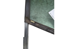 Custode avant droit (porte) PEUGEOT 308 1 Photo n°1