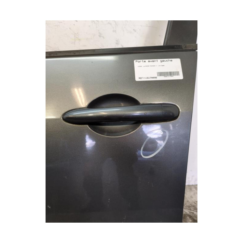 Porte avant gauche NISSAN PRIMERA 4 Photo n°1