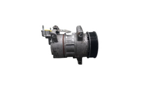 Compresseur clim PEUGEOT 208 1 Photo n°4