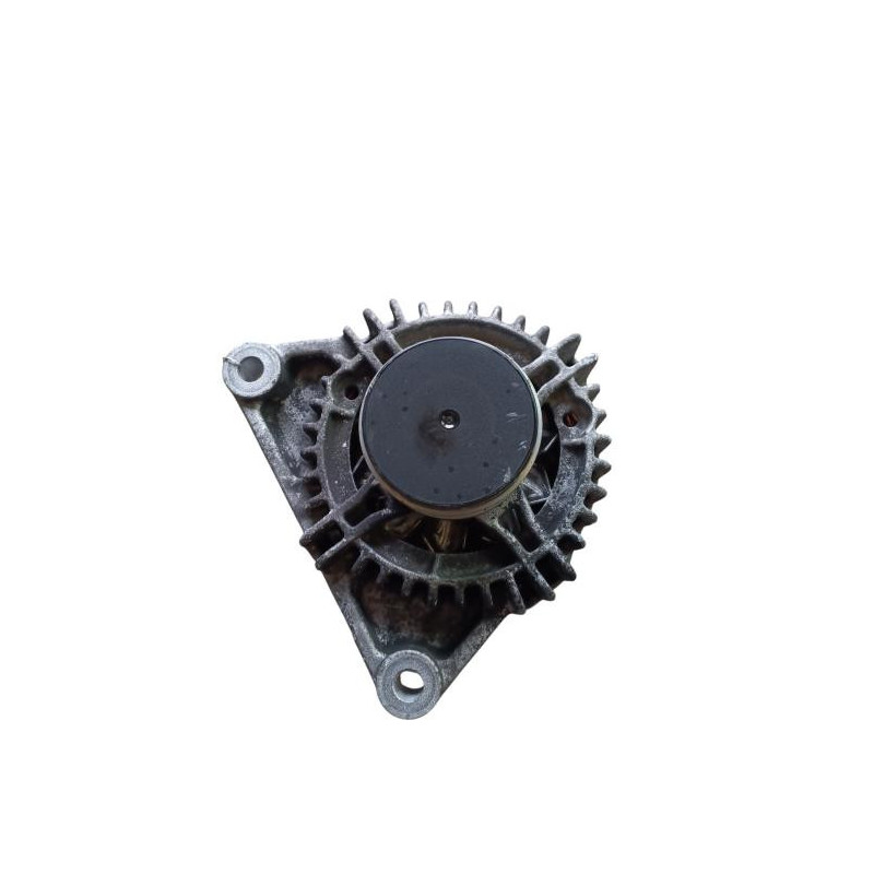 Alternateur PEUGEOT 208 1 Photo n°1