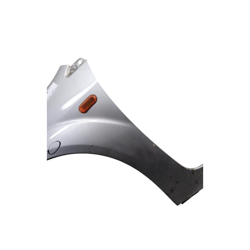 Aile avant gauche FORD FIESTA 5 Photo n°1