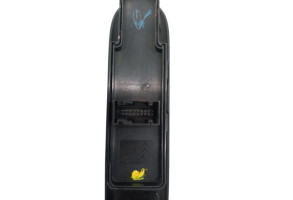 Interrupteur de leve vitre avant gauche PEUGEOT 3008 1 Photo n°1