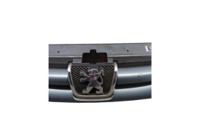 Calandre PEUGEOT PARTNER 1 Photo n°4