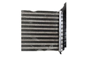 Echangeur air (Intercooler) FORD C-MAX 2 Photo n°1