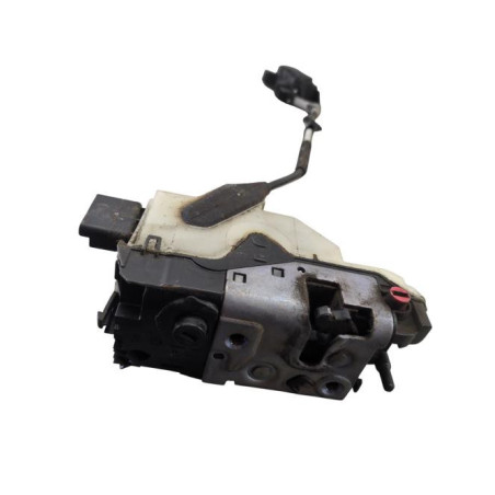 Serrure arriere droit PEUGEOT 208 1