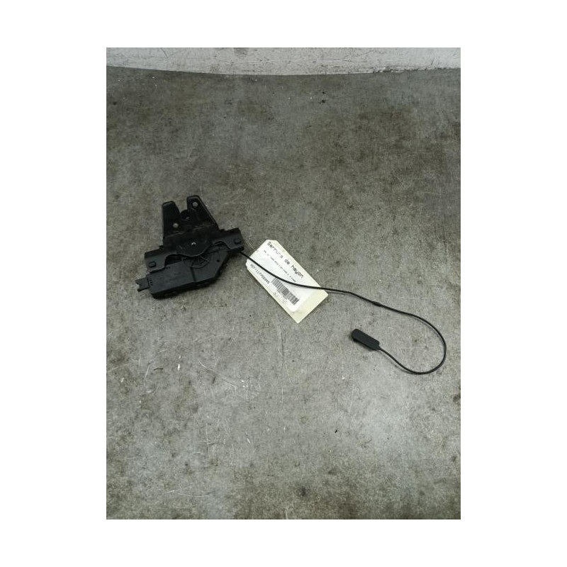 Serrure de hayon BMW SERIE 1 E87 Photo n°1