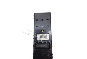 Interrupteur de leve vitre avant gauche KIA VENGA Photo n°8