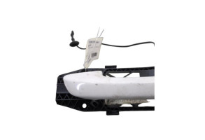 Poignee porte avant gauche VOLKSWAGEN SCIROCCO 3 Photo n°4