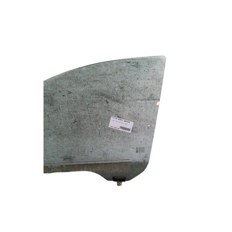 Vitre avant gauche NISSAN MICRA 4 Photo n°1