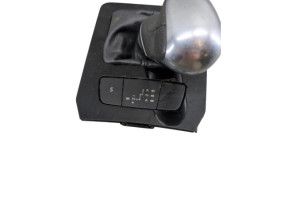 Pommeau de vitesses PEUGEOT 508 1 Photo n°5