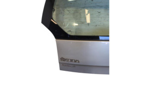 Malle/Hayon arriere SKODA CITIGO Photo n°7