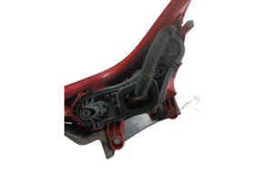 Feu arriere principal gauche (feux) PEUGEOT 3008 1 Photo n°2