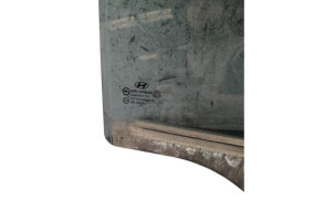 Vitre arriere droit HYUNDAI SANTA FE 2 Photo n°3