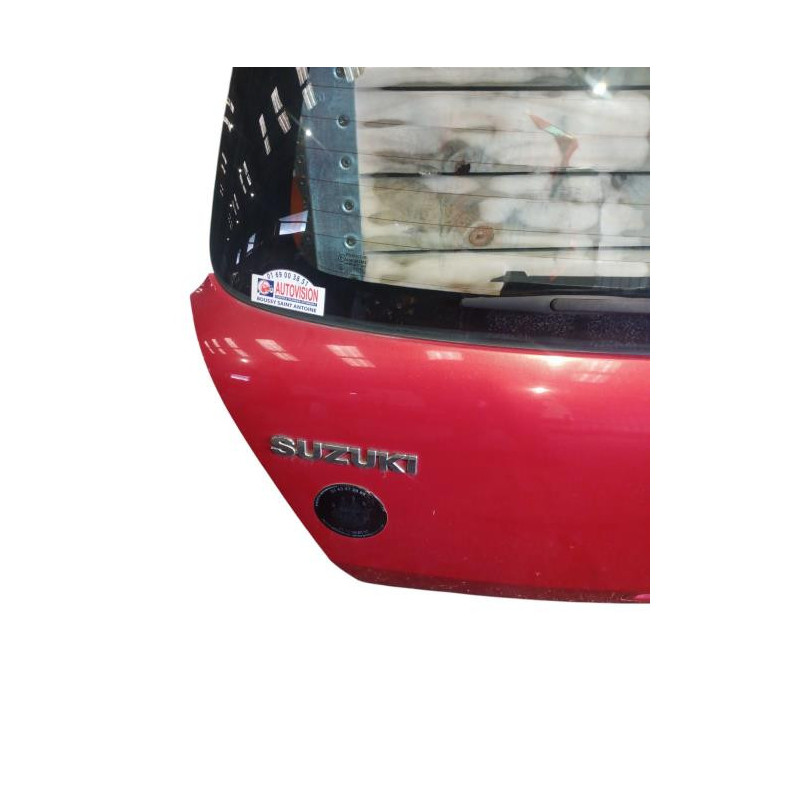 Malle/Hayon arriere SUZUKI SWIFT 3 Photo n°1