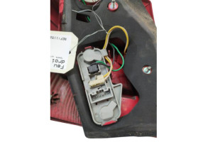 Feu arriere principal droit (feux) TOYOTA YARIS 2 Photo n°1