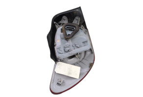 Feu arriere principal droit (feux) MERCEDES CLASSE A 176 Photo n°3