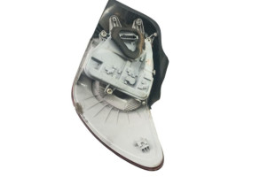 Feu arriere principal gauche (feux) MERCEDES CLASSE A 176 Photo n°6