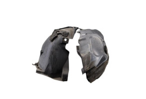 Pare boue avant gauche RENAULT CLIO 4 Photo n°1