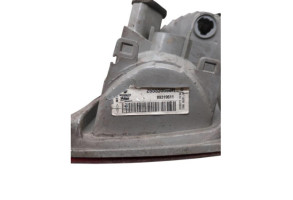 Feu arriere secondaire gauche (feux) RENAULT MEGANE 3 Photo n°7