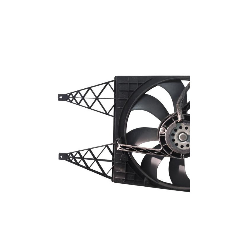 Moto ventilateur radiateur VOLKSWAGEN POLO 4 Photo n°1