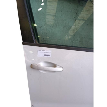 Porte avant droit PEUGEOT 2008 1