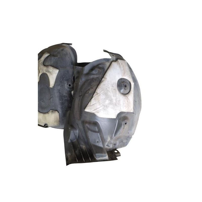 Pare boue avant droit RENAULT MEGANE 3 Photo n°1