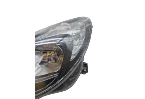 Optique avant principal droit (feux)(phare) OPEL CORSA D Photo n°4