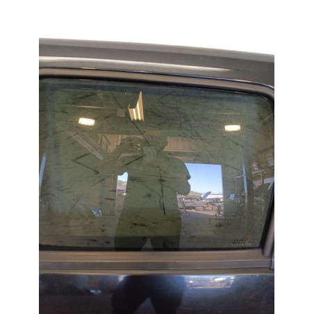 Porte arriere gauche DACIA DUSTER 1