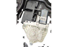 Leve vitre electrique avant gauche VOLKSWAGEN PASSAT 6 Photo n°7