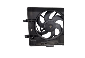 Moto ventilateur radiateur MITSUBISHI COLT 6 Photo n°2