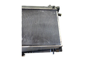 Radiateur eau TOYOTA YARIS 2 Photo n°5
