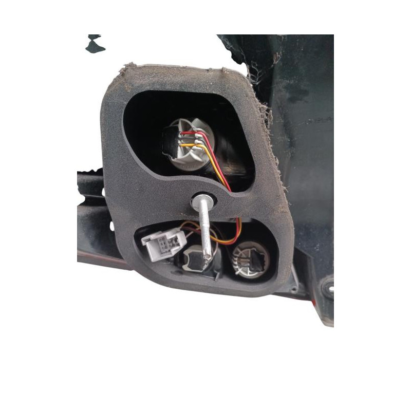 Feu arriere principal droit (feux) FORD FIESTA 6 Photo n°1