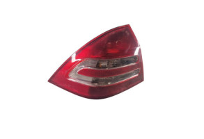 Feu arriere principal gauche (feux) MERCEDES CLASSE C 203 Photo n°2