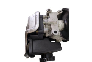 Pompe de direction MERCEDES CLASSE SLK 171 Photo n°7