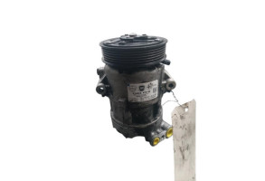 Compresseur clim FIAT 500L Photo n°1
