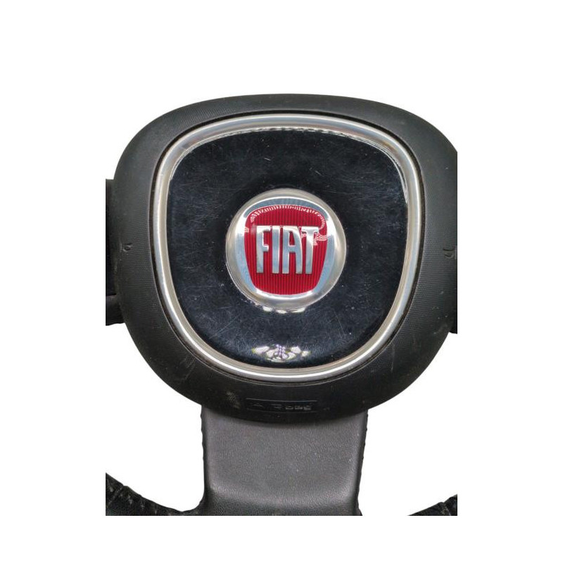 Volant FIAT 500L Photo n°1