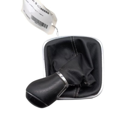 Pommeau de vitesses VOLKSWAGEN POLO 5